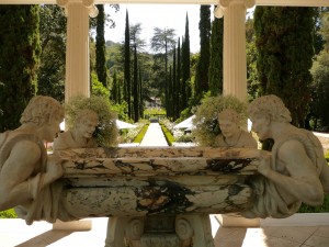 An Elegant Touch of Strings enjoys performing at the beautiful Villa Montalvo. This Spring 2015 wedding was a string trio performance. 