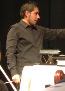 Christian Baldini directing the Vallejo Symphony